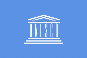 Flag of UNESCO